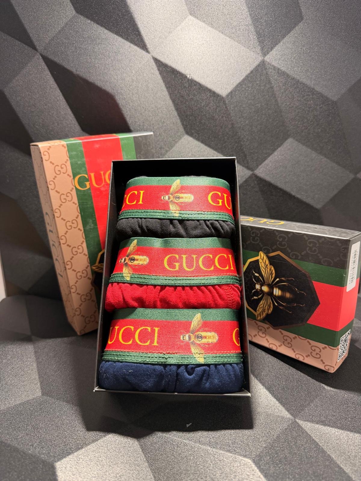 gucci-red