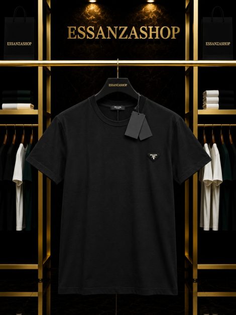 Prada 2 black